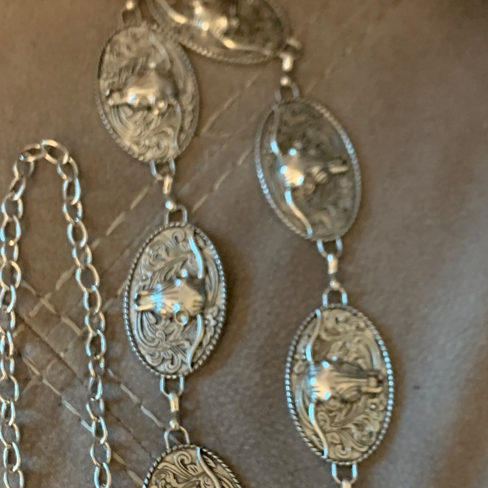 Concho Silver Oval Link  Belt - Picture 4 of 5